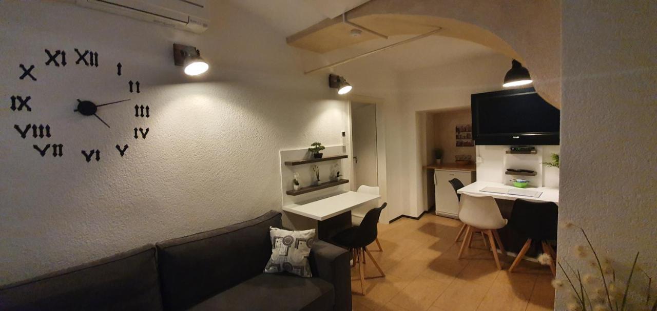 Apartment Central Station Between Dragon And Triple Bridges Ljubljana Extérieur photo