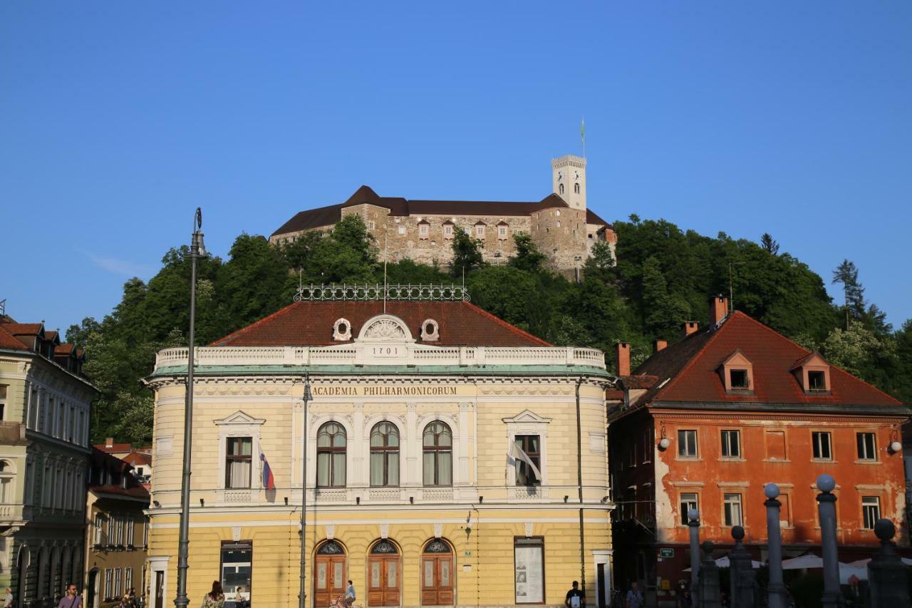 Apartment Central Station Between Dragon And Triple Bridges Ljubljana Extérieur photo