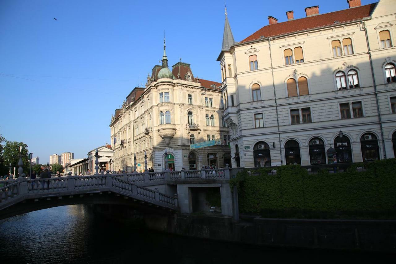 Apartment Central Station Between Dragon And Triple Bridges Ljubljana Extérieur photo